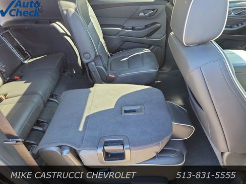 Used 2023 Chevrolet Traverse Premier w/ Redline Edition AWD/4WD image 28