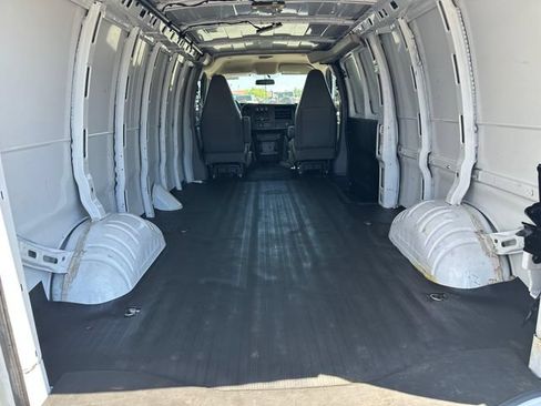 Used 2023 Chevrolet Express 2500 Extended w/ Driver Convenience Package RWD image 19