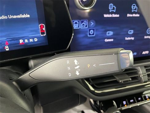 New 2026 Chevrolet Equinox EV RS image 9