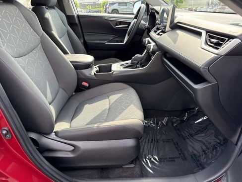 Used 2023 Toyota RAV4 XLE FWD image 20