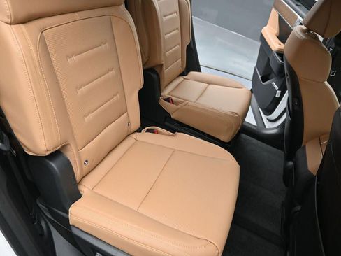 New 2026 Hyundai Santa Fe Calligraphy AWD/4WD image 25
