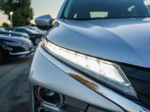 Used 2023 Mitsubishi Eclipse Cross SE image 10