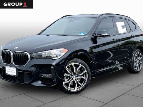 Used 2021 BMW X1 xDrive28i w/ M Sport Package AWD/4WD image 1