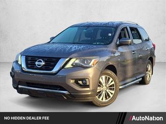 Used 2019 Nissan Pathfinder SL FWD video 1