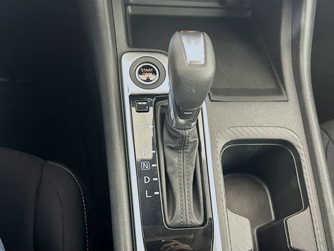 Used 2024 Nissan Sentra SV image 23