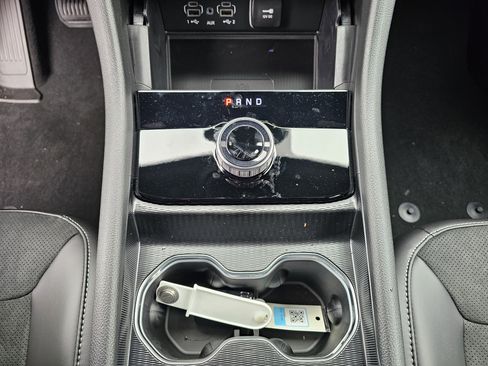 New 2025 Jeep Grand Cherokee Altitude image 25