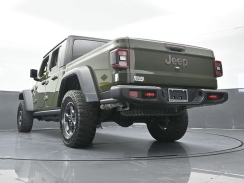 Used 2023 Jeep Gladiator Rubicon w/ LED Lighting Group AWD/4WD image 59