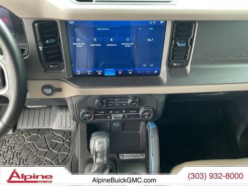 Used 2024 Ford Bronco Wildtrak AWD/4WD image 11