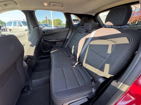 Used 2023 Ford Escape Active w/ Tech Pack #1 AWD/4WD image 24
