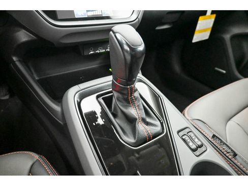New 2025 Subaru Crosstrek 2.5i Limited w/ Crosstrek Mirror Package image 23