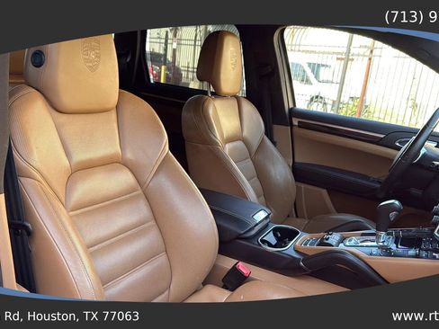 Used 2011 Porsche Cayenne S image 35