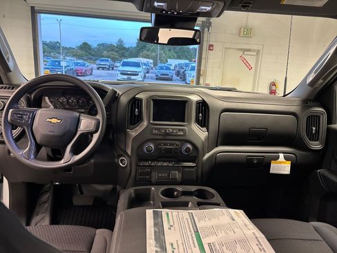 New 2025 Chevrolet Silverado 3500 W/T image 29