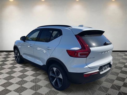 New 2026 Volvo XC40 B5 Plus w/ Protection Package Premier image 5
