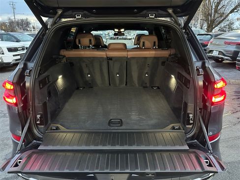 Used 2020 BMW X5 M50i image 28