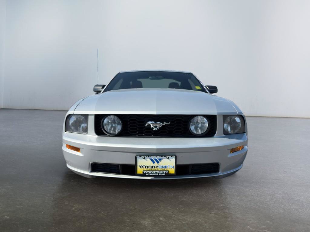 Used 2005 Ford Mustang GT RWD image 8