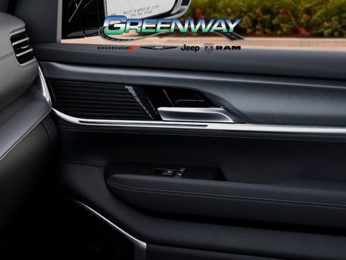New 2026 Jeep Grand Wagoneer Limited w/ Premium Group II AWD/4WD image 25