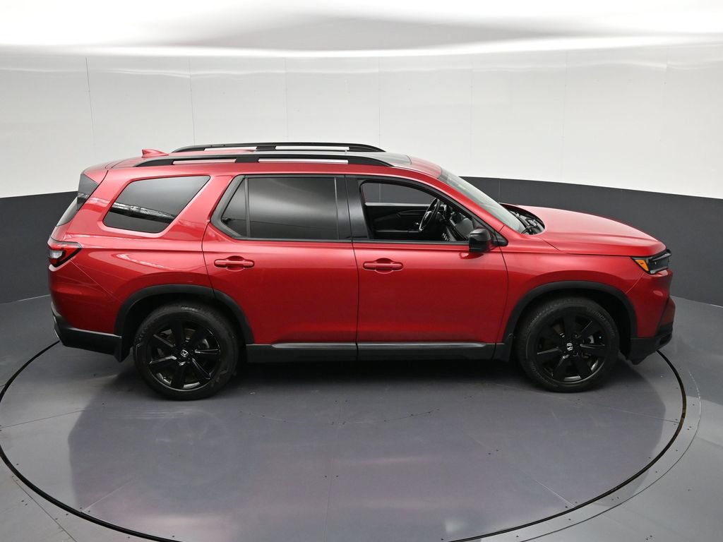 Used 2025 Honda Pilot Black Edition image 23