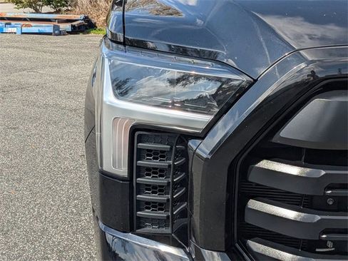 Used 2022 Toyota Tundra SR w/ SR Tow Package image 9