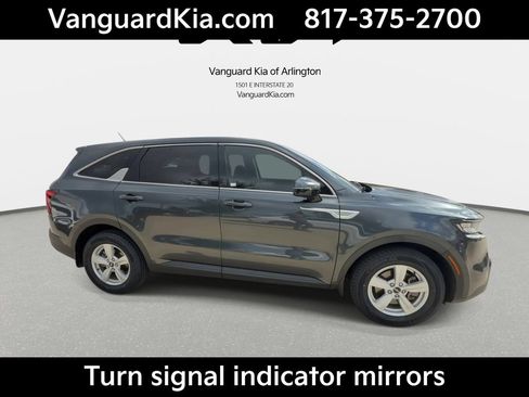 Certified 2022 Kia Sorento LX FWD image 10