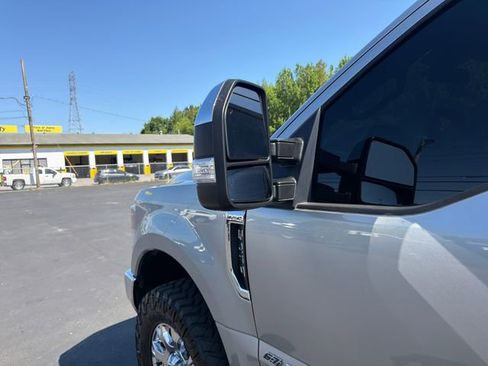 Used 2020 Ford F250 Lariat w/ Lariat Ultimate Package AWD/4WD image 30