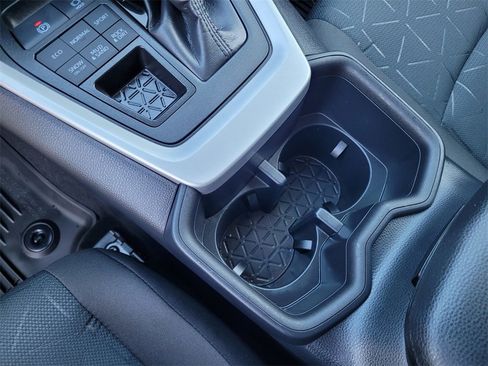 Certified 2025 Toyota RAV4 XLE image 19