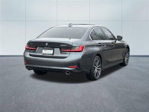 Used 2020 BMW 330i xDrive Sedan w/ Premium Package image 6
