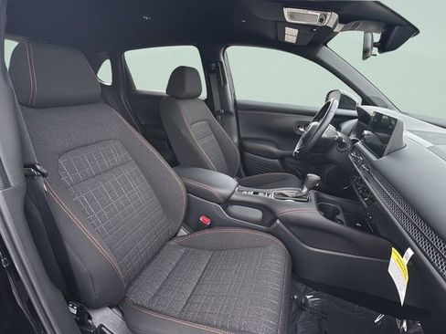 Certified 2026 Honda HR-V Sport image 42
