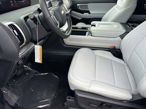 New 2026 Ford Expedition Max Platinum w/ Driver's Package image 31