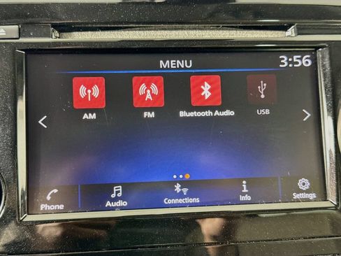 Used 2020 Nissan Rogue SV AWD/4WD image 29