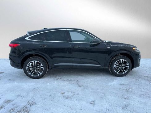 New 2025 Audi Q5 Premium image 2