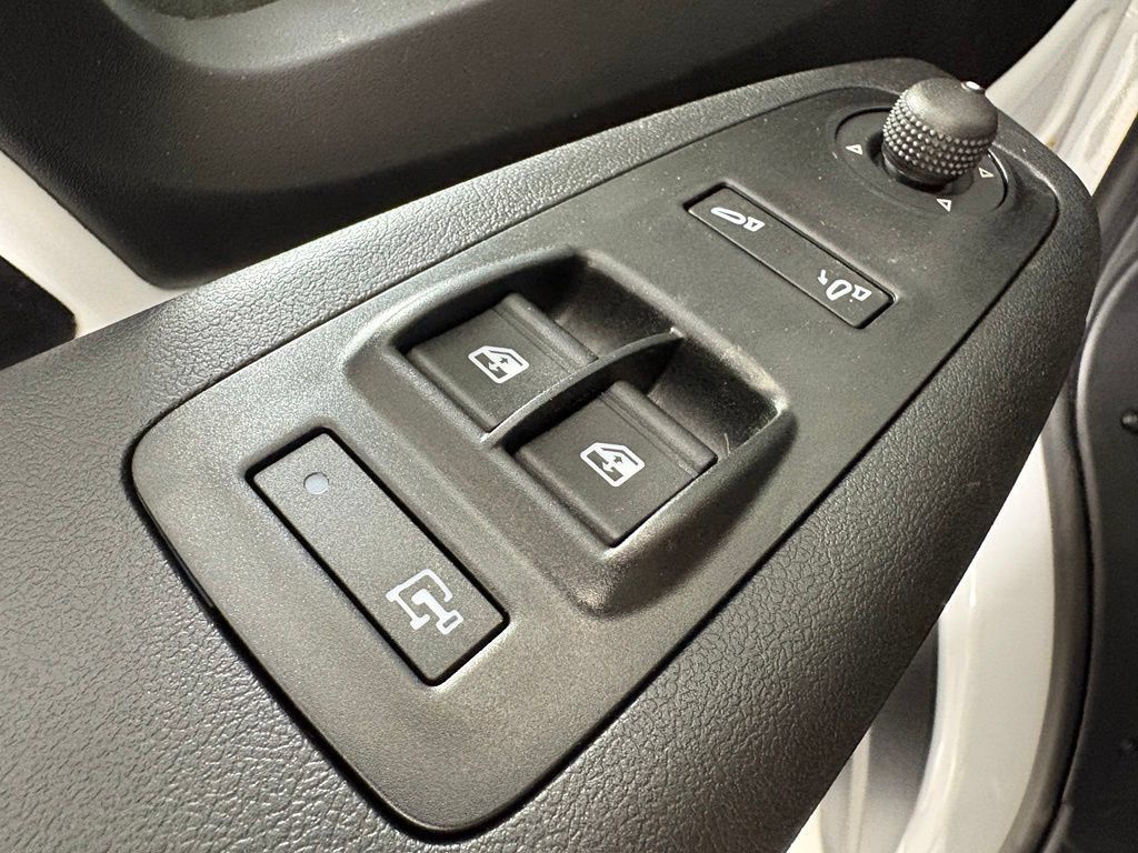 New 2026 RAM ProMaster 2500 FWD image 17