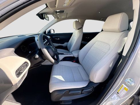 Used 2024 Honda HR-V LX image 25