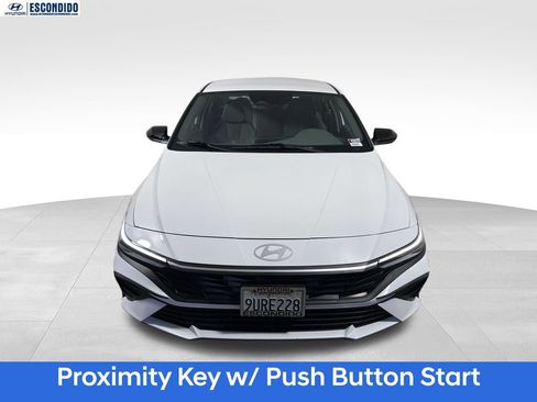 Certified 2025 Hyundai Elantra Sport FWD image 8