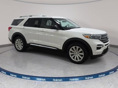 Used 2023 Ford Explorer King Ranch w/ Technology Package AWD/4WD image 4