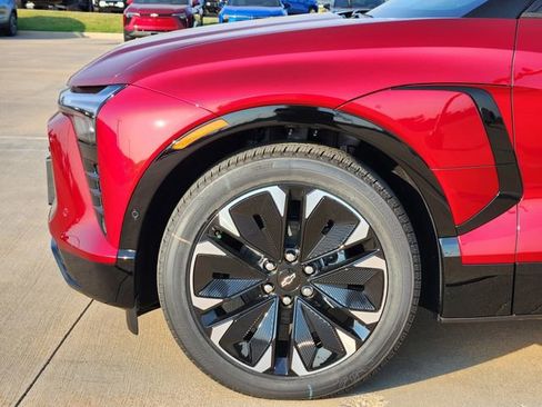 New 2026 Chevrolet Blazer EV RS w/ Super Cruise Package image 13