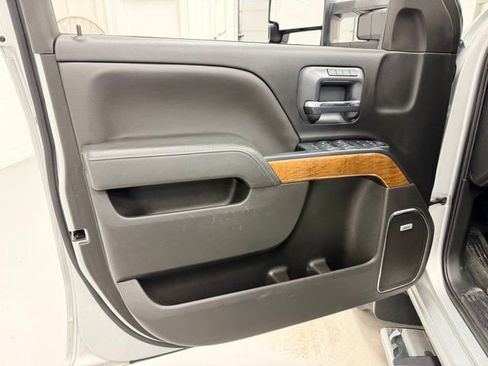 Certified 2018 Chevrolet Silverado 2500 LTZ w/ Duramax Plus Package image 22