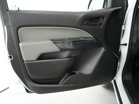 Used 2018 Chevrolet Colorado W/T image 29