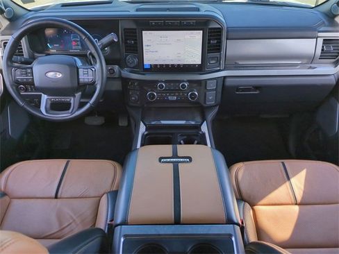 Used 2024 Ford F350 Platinum w/ FX4 Off-Road Package image 15
