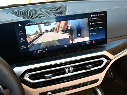 Used 2024 BMW M440i Convertible w/ Premium Package image 68