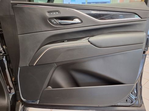 Certified 2024 Cadillac Escalade Sport AWD/4WD image 12