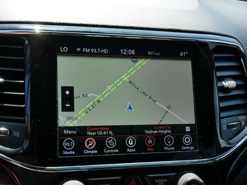 Used 2019 Jeep Grand Cherokee Altitude AWD/4WD image 22
