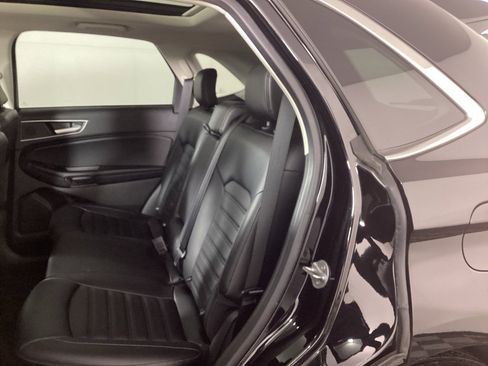 Used 2023 Ford Edge SEL w/ Convenience Package image 13