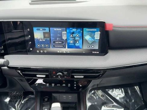 New 2026 Nissan Kicks SR w/ SR Premium Package image 13