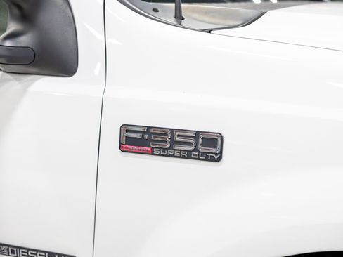 Used 2002 Ford F350 Lariat image 20