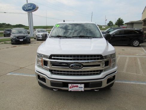Used 2019 Ford F150 XLT w/ Equipment Group 302A Luxury AWD/4WD image 2