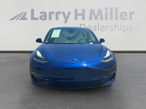 Used 2022 Tesla Model 3 Long Range AWD/4WD image 8