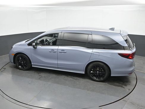 Used 2023 Honda Odyssey Sport image 39
