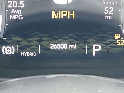 Used 2022 Jeep Wrangler Unlimited Sahara w/ Cold Weather Group image 13