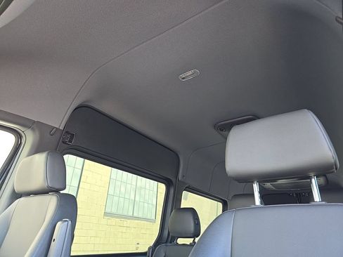 Used 2024 Mercedes-Benz Sprinter 2500 image 15