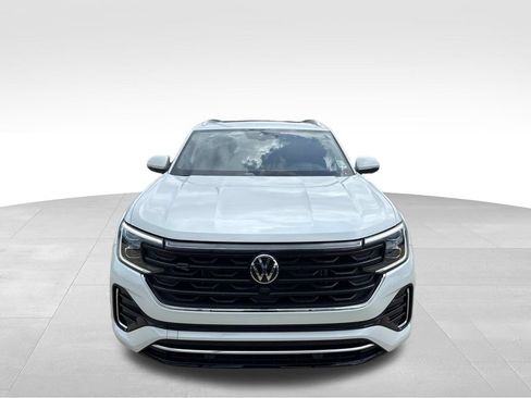 Used 2024 Volkswagen Atlas Cross Sport SEL Premium R-Line AWD/4WD image 2